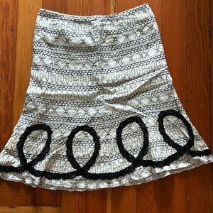 Wd ny embroidered skirt size 6